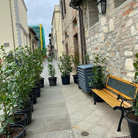 Appartement La Gatta Sul Tetto à Castiglione del Lago Extérieur photo