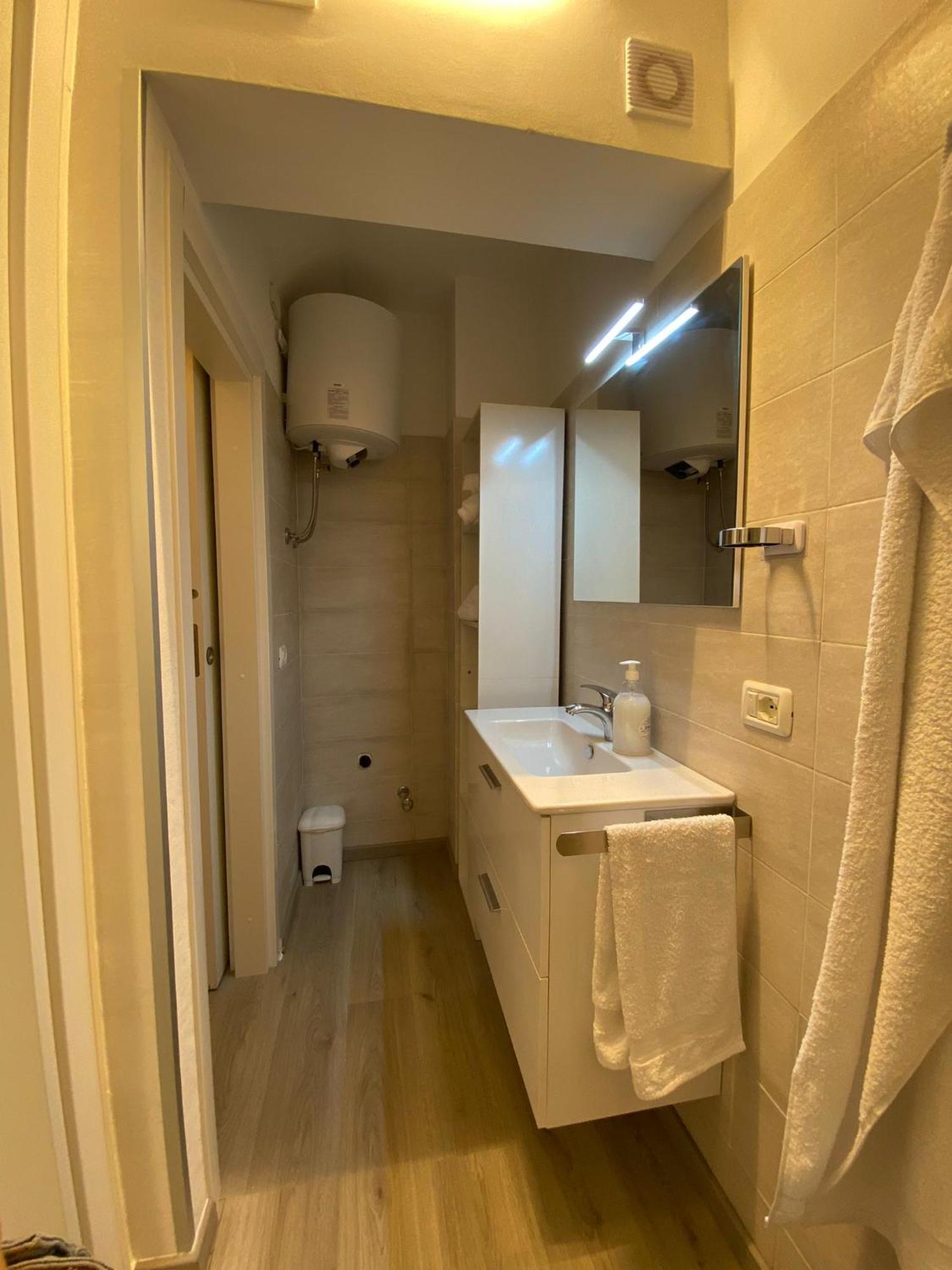 Appartement La Gatta Sul Tetto à Castiglione del Lago Extérieur photo